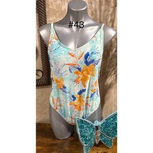 NWOT Xhilaration ocean women swimwear fashion bathing suit